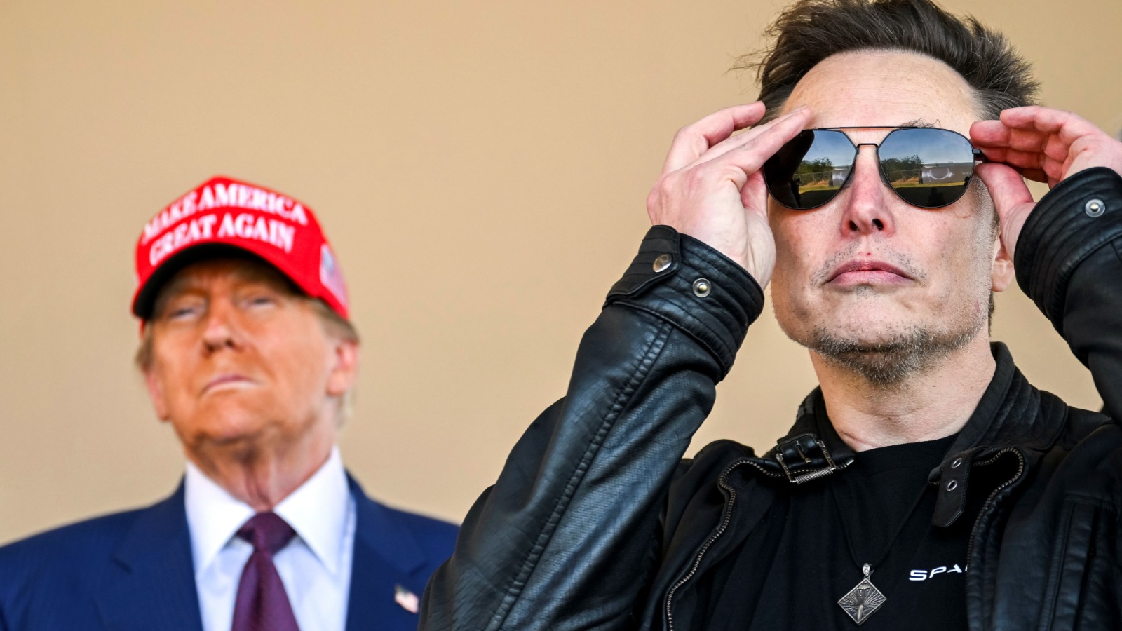 Elon Musk Unveiled – The Tesla Experiment — image 2